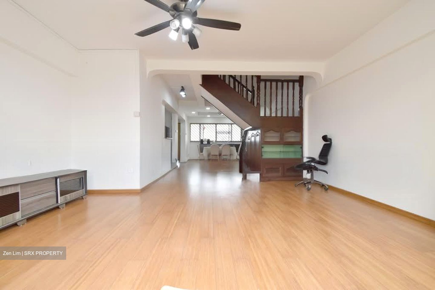 Blk 705 Hougang Avenue 2 (Hougang), HDB Executive #581972571